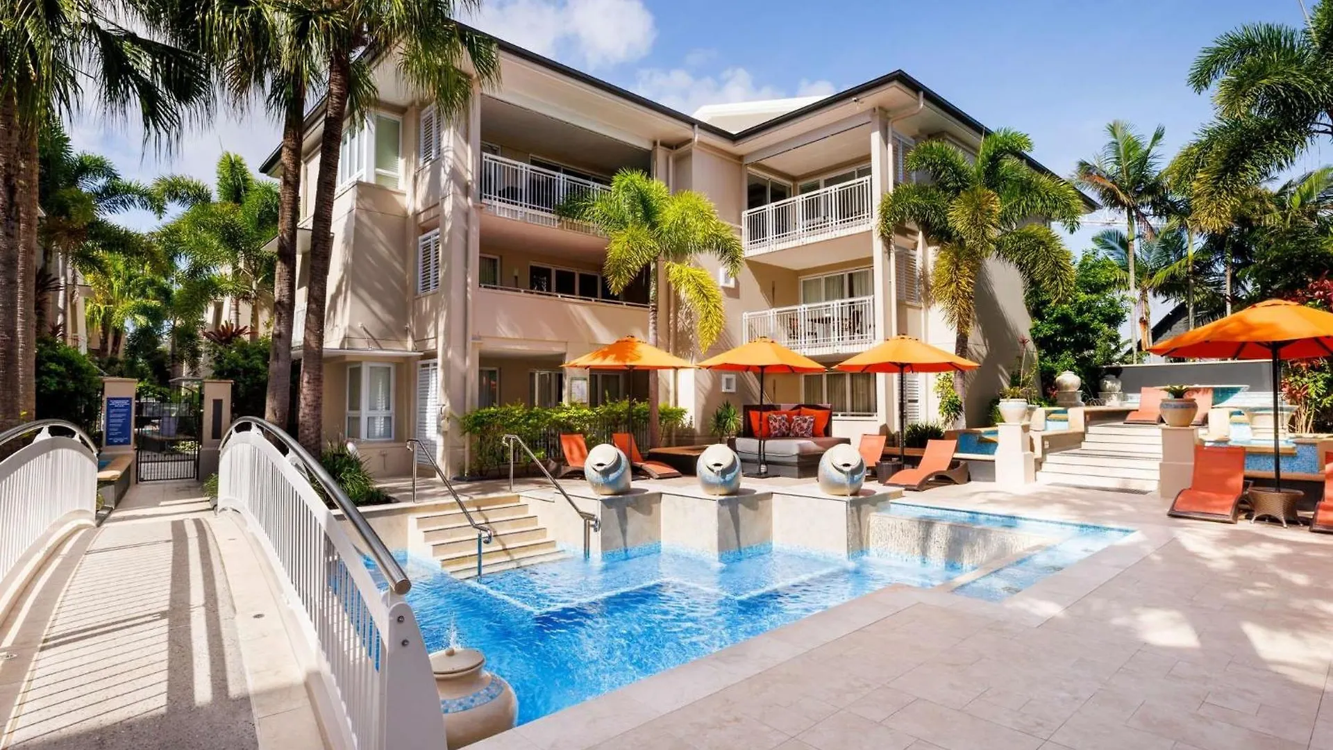 Apartment Laguna 117 Poolside, Near Beach Noosa Heads